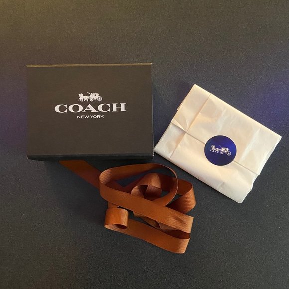 Authentic Coach packaging material -- paper box, ribbon, tissue paper - Picture 1 of 6